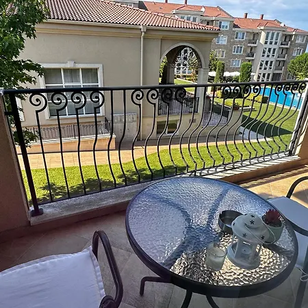 Apartment студио в комплекс Atia Tschernomorez